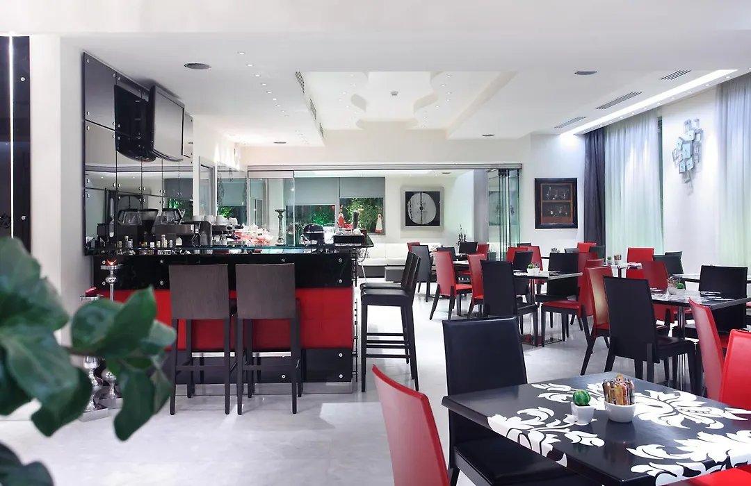 Comfy Boutique Hotel-1